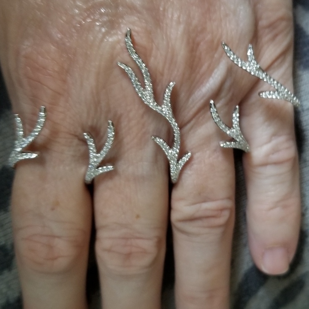 Sterling silver white saphire 4 ring hand cuff - Picture 7 of 12